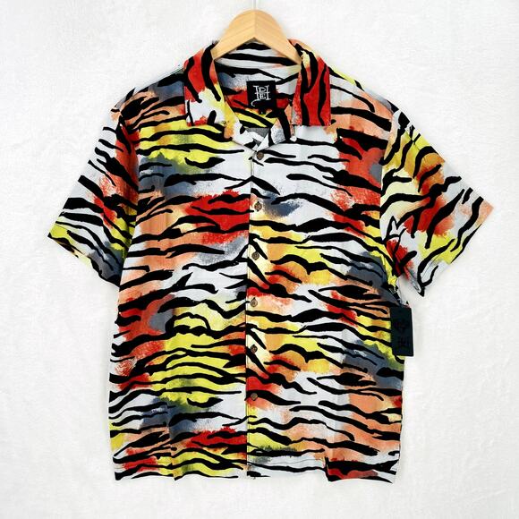 Ed Hardy Shirt Mens Large Camp Button Up Tiger Print Short Sleeve Rayon New - Picture 1 of 12